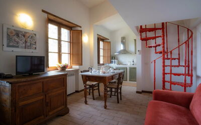 Accommodation:&nbsp;Montali