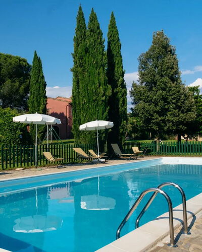 Agriturismo le Case Rosse di Montebuono: Swimming Pool, Outdoor Furniture, Shade, Resort, Eco Hotel, Garden, Estate, Hacienda, Sunlounger, Landscaping