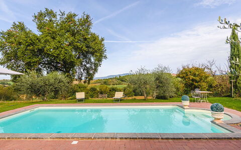 Villa dei Fiori: Swimming Pool, Garden, Water Feature, Estate, Hacienda, Resort, Eco Hotel, Farmhouse, Villa, Shade