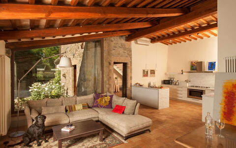 Villa Collombroso: Furniture, Interior Design, Flooring, Wall, Couch, Wood, Floor, Ceiling, Living Room, Room