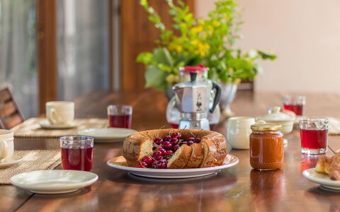 Villa Molinazzo 10: Food, Tableware, Serveware, Ingredient, Table, Dishware, Cup, Drinkware, Furniture, Plate