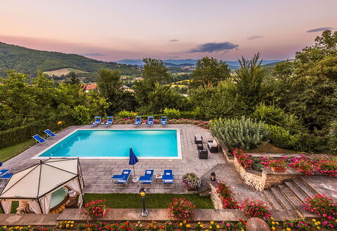 Villa Monterchi: Swimming Pool, Eco Hotel, Resort, Garden, Landscaping, Estate, Resort Town, Villa, Hacienda, Hotel
