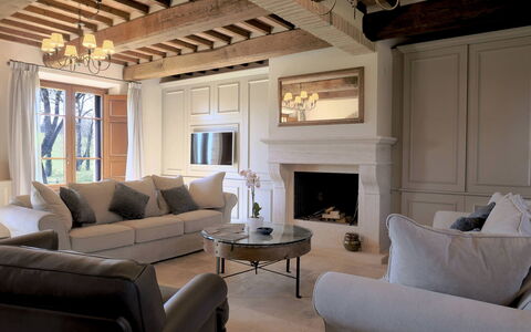 Villa Ripa: Furniture, Interior Design, Flooring, Wall, Couch, Floor, Wood, Ceiling, Living Room, Room