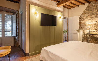 Accommodation:&nbsp;Alicante