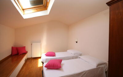 Accommodation:&nbsp;Casale 5