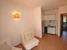 Accommodation:&nbsp;Casale 9