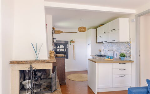La Terrazza nel Borgo: Furniture, Interior Design, Flooring, Cabinetry, Kitchen, Countertop, Wood, Floor, Room, Ceiling