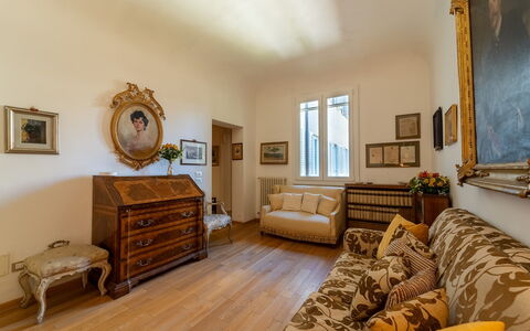 Casa dello Scrittore: Furniture, Interior Design, Wall, Wood, Flooring, Picture Frame, Floor, Room, Lighting, Living Room