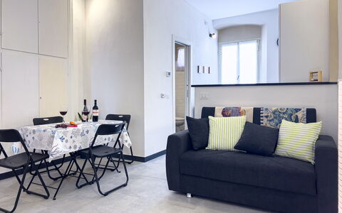 Casa Nanai - Levanto: Furniture, Interior Design, Flooring, Couch, Wall, Floor, Room, Living Room, Ceiling, Apartment