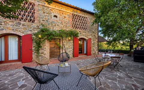Villa Santa Barbara, Pool and Relax, Siena Country: Wall, Architecture, Brick, Brickwork, Garden, Hacienda, Estate, Farmhouse, Stone Wall, Courtyard