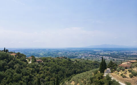 La Casina: Daytime, Nature, Horizon, Vegetation, Natural Landscape, Hill, Landscape, Highland, Ecoregion, Rural Area