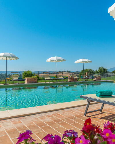Poderina dei Poggi 12: Swimming Pool, Resort, Resort Town, Plantation, Agriculture, Eco Hotel, Stock Photography