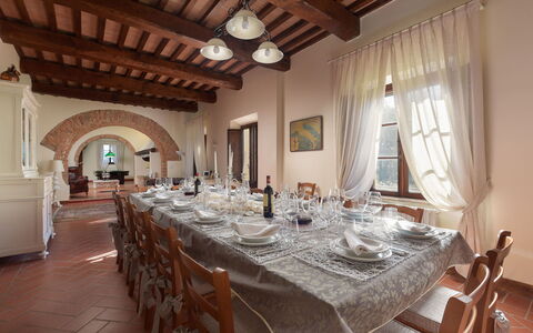 Villa Ginestraio 14: Furniture, Table, Interior Design, Chair, Dining Room, Kitchen & Dining Room Table, Room, Restaurant, Ceiling, Linens