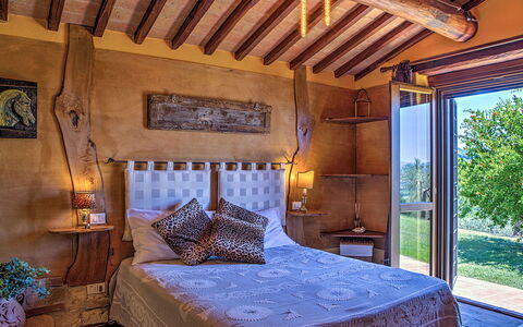 Casal del Salice 10: Wood, Furniture, Home, Bedroom, Interior Design, Bed, Bed Sheet, Linens, Bedding, Wood Stain