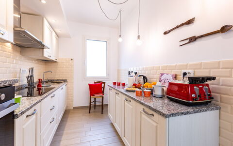 Il Nocciolo 12: Kitchen, Countertop, Kitchen Appliance, Interior Design, Major Appliance, Flooring, Furniture, Cabinetry, Room, Floor