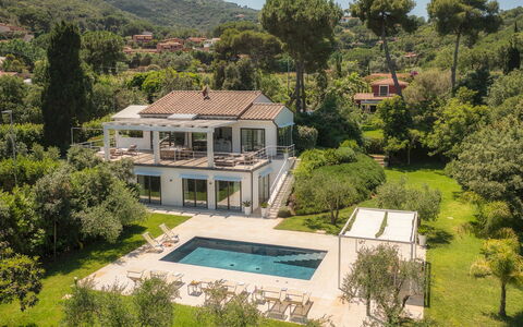 Villa Giomoa 8: Residential Area, House, Home, Estate, Cottage, Swimming Pool, Mansion, Farmhouse, Resort, Villa