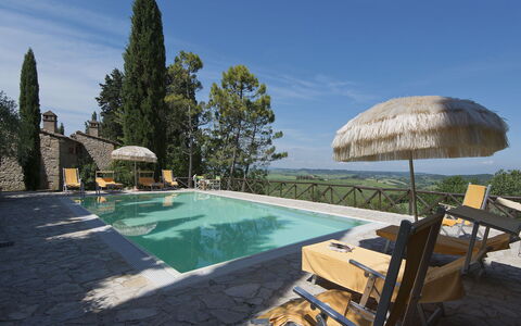 Frantusa 6+2: House, Estate, Cottage, Swimming Pool, Villa, Hacienda, Village, Outdoor Furniture, Farmhouse