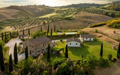 Podere Collelungo 14: Estate, Plantation, Landscaping, Garden, Villa, Mansion, Farmhouse, Farm, Agriculture