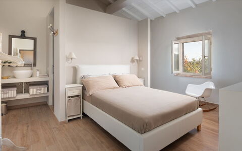 Cinque Cipressi 8: Furniture, Bed, Interior Design, Bedroom, Wall, Flooring, Floor, Bedding, Bed Sheet, Wood