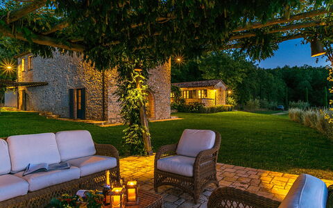 Muffato 6: Grass, Garden, Home, Cottage, Estate, Landscaping, Backyard, Lawn, Swimming Pool, Outdoor Furniture
