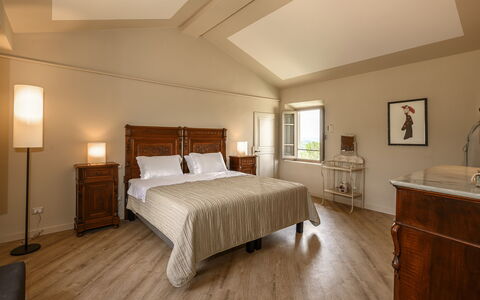 Villa Monnalisa 12: Interior Design, Furniture, Wall, Ceiling, Bedroom, Flooring, Floor, Bed, Room, Lighting