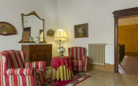 Villa Angelini 14+7: Furniture, Interior Design, Wall, Flooring, Wood, Picture Frame, Floor, Room, Living Room, Lighting