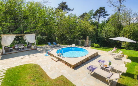 Ai Due Cuori 4: Swimming Pool, Resort, Outdoor Furniture, Furniture, Leisure, Shade, Eco Hotel, Umbrella, Landscaping, Chair