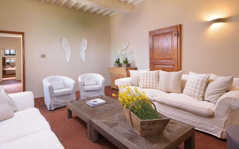 Ca Maggiore 10+2: Furniture, Interior Design, Flooring, Couch, Floor, Wood, Room, Living Room, Table, Home