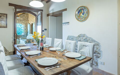 Dalmanuta 8: Furniture, Interior Design, Table, Chair, Wood, Ceiling, Flooring, Dining Room, Kitchen & Dining Room Table, Room