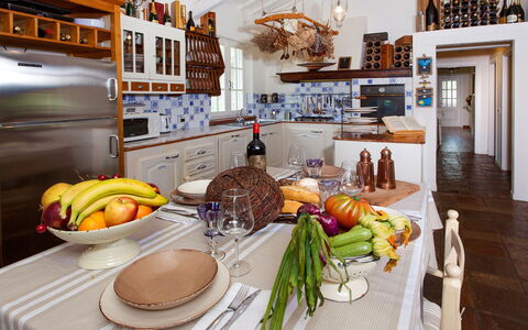 Virginia 8: Furniture, Interior Design, Kitchen, Wood, Countertop, Flooring, Lighting, Cabinetry, Chair, Room