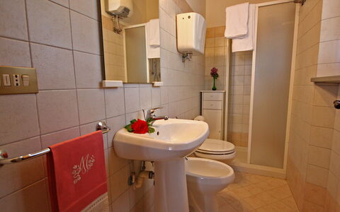 Monterzi 4: Flooring, Floor, Bathroom Sink, Plumbing Fixture, Interior Design, Sink, Bathroom, Furniture, Tap, Plumbing