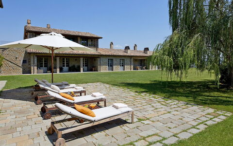 Tenuta Bellafonte 14: Home, House, Cottage, Roof, Land Lot, Estate, Lawn, Farmhouse, Garden, Villa