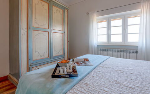 Villa Elena 9+1: Bedroom, Interior Design, Wood, Bed, Furniture, Floor, Room, Bed Sheet, Flooring, Bedding