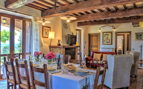 Villa Bella 8: Furniture, Wall, Interior Design, Table, Chair, Wood, Flooring, Kitchen & Dining Room Table, Dining Room, Home