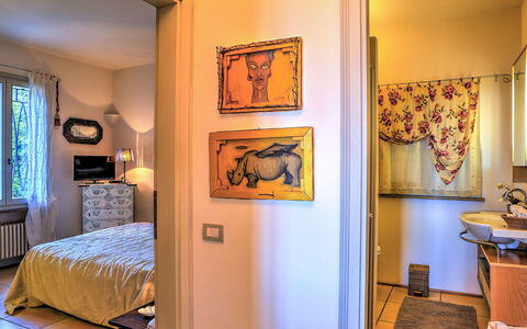 Villa le Cave 12: Wall, Interior Design, Furniture, Bedroom, Wood, Bed, Floor, Flooring, Room, Lighting