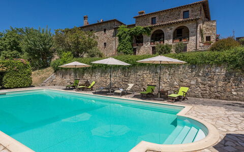 Podere le Corone 14: Swimming Pool, Resort, Hacienda, Estate, Villa, Flagstone, Garden, Outdoor Furniture, Courtyard, Thermae
