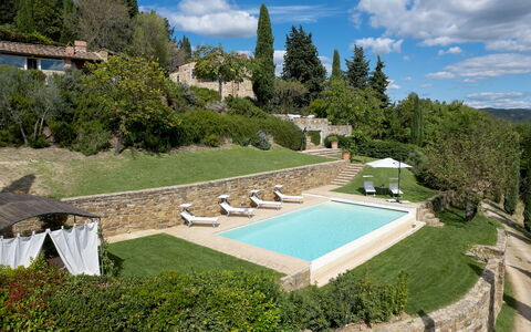 Poggio Novoli 6: Shrub, Landscape, Home, Estate, Groundcover, Garden, Landscaping, Farmhouse, Villa, Swimming Pool