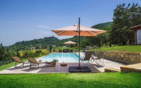 Podere Il Chiesino 8+2: Swimming Pool, Hill, Resort, Eco Hotel, Leisure, Sunlounger, Outdoor Furniture, Mountain Range, Garden, Shade