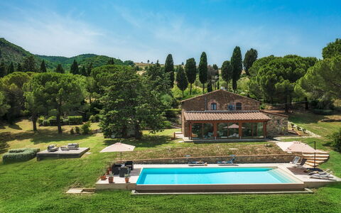 Podere Il Chiesino 8+2: Swimming Pool, Estate, Garden, Hacienda, Farmhouse, Leisure, Resort, Villa, Lawn, Landscaping