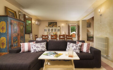 Podere Santa Croce 10: Furniture, Interior Design, Couch, Flooring, Wall, Floor, Room, Living Room, Wood, Table