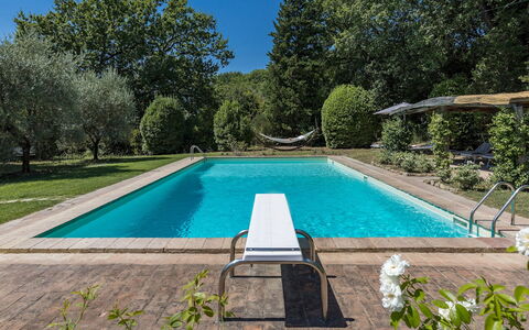 Casale le Querce di Cetona 8: Swimming Pool, Resort, Outdoor Furniture, Leisure, Shade, Water Feature, Garden, Thermae, Estate, Eco Hotel
