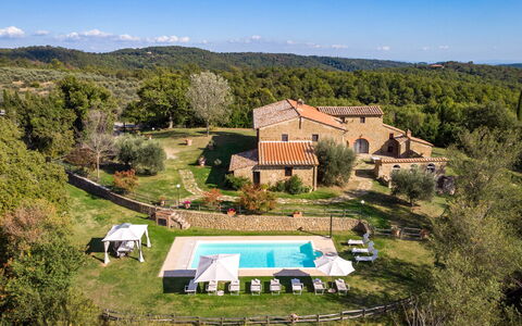 Villa le Tornaie 14: Food, Estate, Farmhouse, Villa