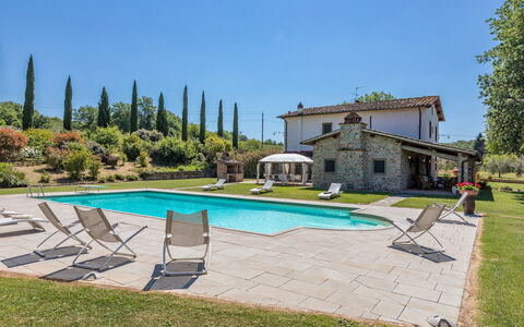 Casale la Splendida 10: House, Home, Swimming Pool, Cottage, Estate, Farmhouse, Villa, Hacienda, Lawn, Garden