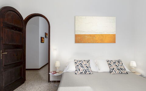 Villa Meraviglia 8: Wall, Floor, Interior Design, Flooring, Wood, Bedroom, Furniture, Room, Bed, Ceiling