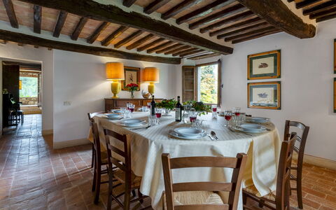 Castellare in Poggio 10: Furniture, Table, Dining Room, Interior Design, Home, Kitchen & Dining Room Table, Chair, Houseplant, Flowerpot, Tablecloth
