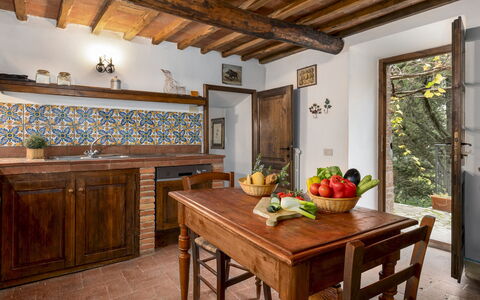 Castellare in Poggio 10: Wood, Interior Design, Flooring, Furniture, Home, Kitchen, Wood Stain, Ceiling, Room, Hardwood