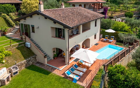Villa Jasmine 8: Residential Area, House, Swimming Pool, Home, Resort, Eco Hotel, Estate, Cottage, Villa, Hacienda