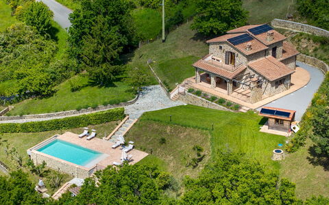 Poggio delle Lumie 6: House, Home, Cottage, Estate, Farmhouse, Rural Area, Garden, Villa, Village, Yard