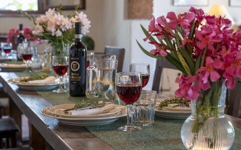 Podere Casanovina 12: Furniture, Tableware, Table, Drinkware, Interior Design, Stemware, Dining Room, Serveware, Centrepiece, Barware