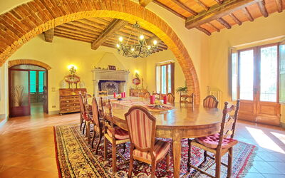 Accommodation:&nbsp;Villa Montescalari